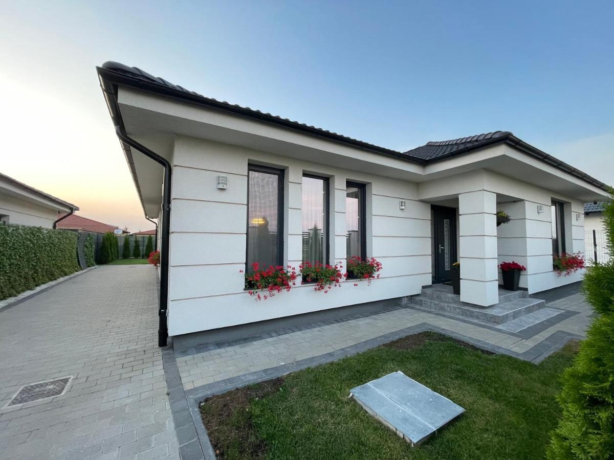 Class Luxury Residence Satu Mare Eksteriør billede